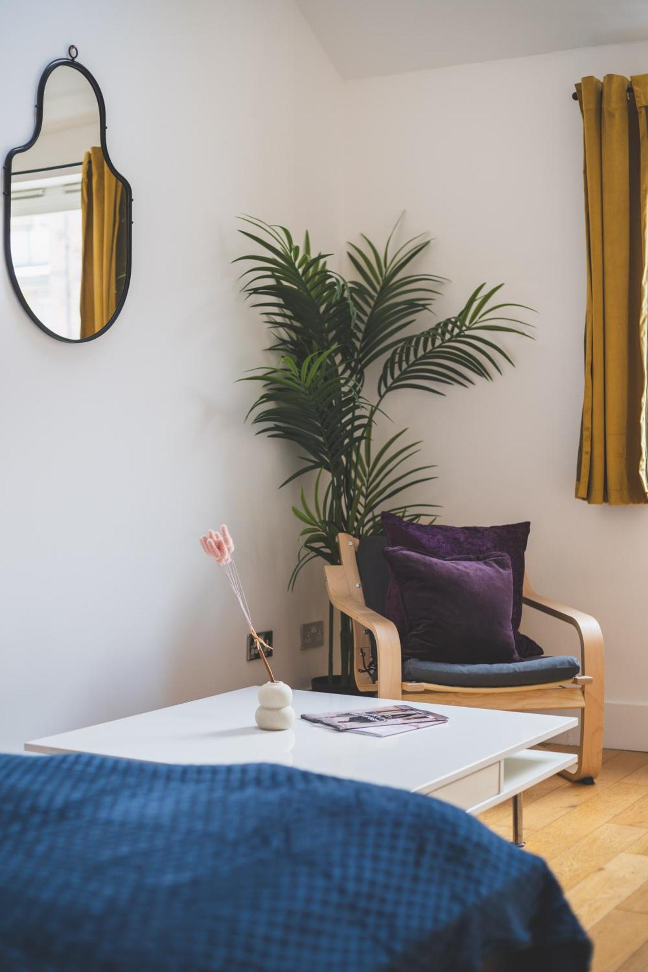 The Deluxe Barbican Duplex Лондон Екстериор снимка
